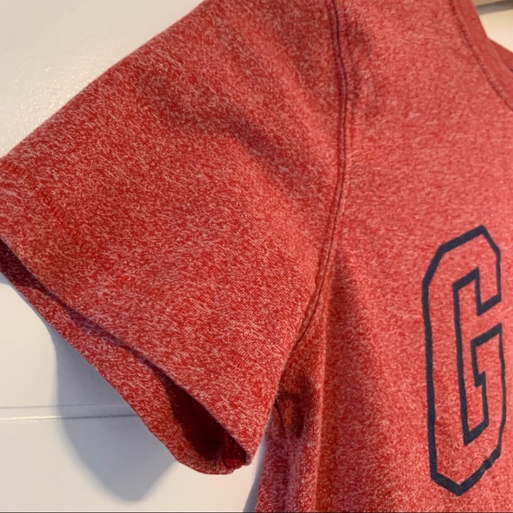 GAP | Graphic Brand Tee Shirt - Picture 4 of 10